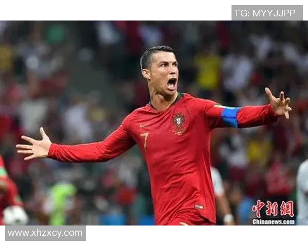 足球巨星谦逊鞠躬瞬间展现优雅风度与职业精神