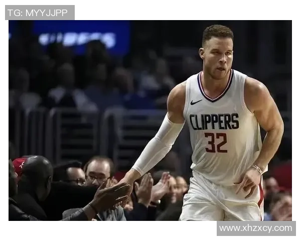 退役足球球星的生活现状与转型之路探析